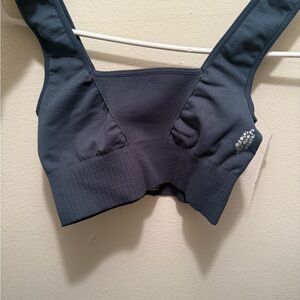 Free people movement good karma square neck sports bra in evergreen